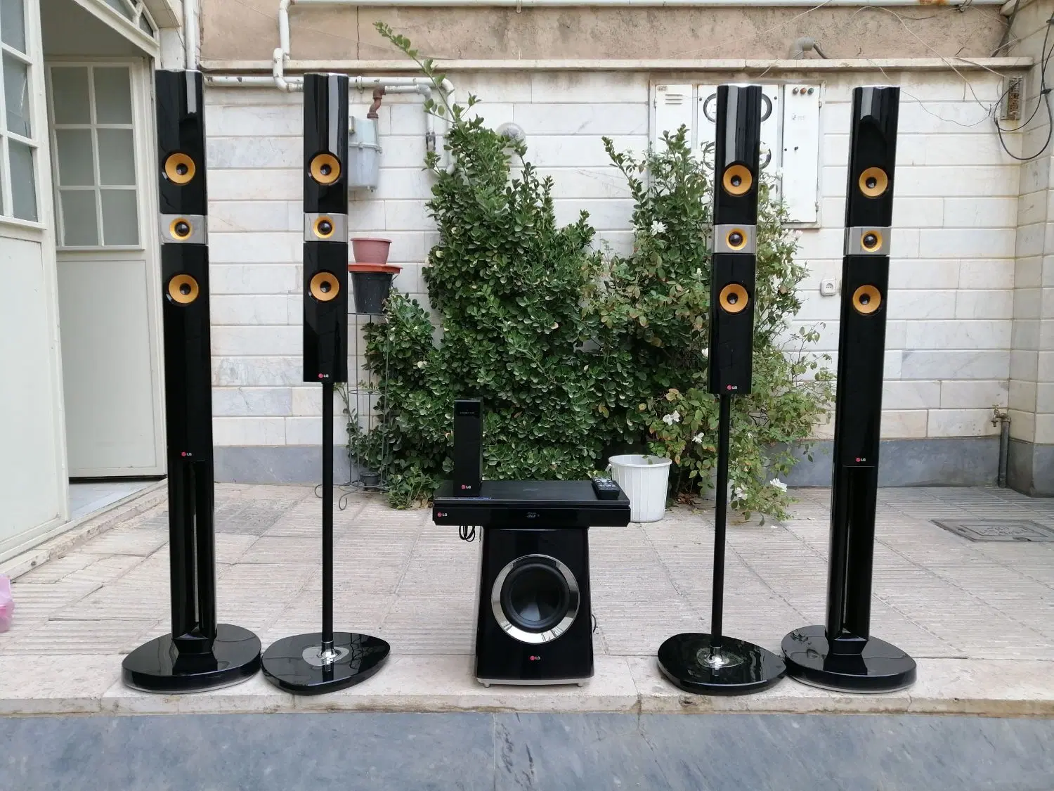 فروشنده وخریدار سینما خانگی واسپیکر در محل شما|سیستم صوتی خانگی|تهران, فلسطین (میدان انقلاب)|دیوار