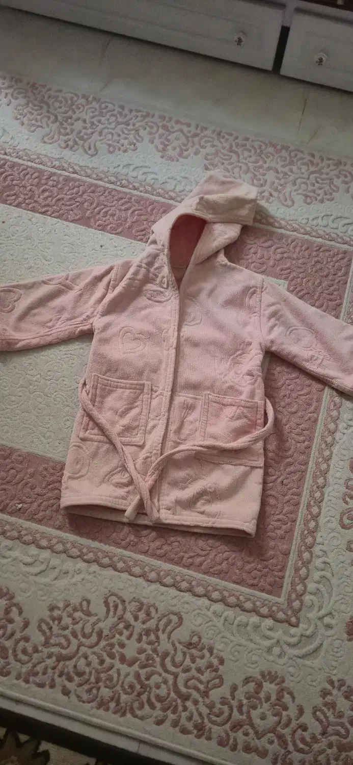 حوله ۳ تا ۶ سال|کفش و لباس بچه|شیراز, سفیرشمالی|دیوار