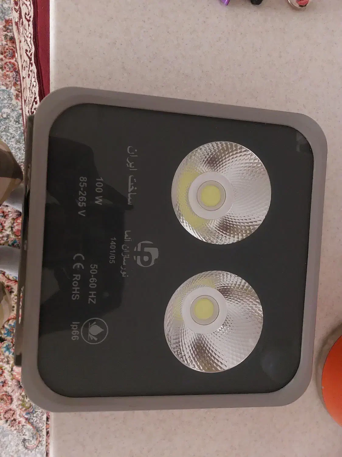 پروژکتور ال ای نونو سالم اصلا استفاده نشده|لامپ و چراغ|الیگودرز, |دیوار