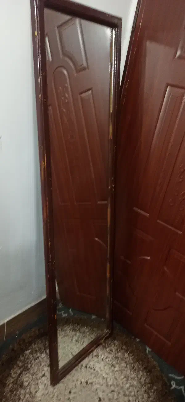 اینه|آینه|تایباد, |دیوار