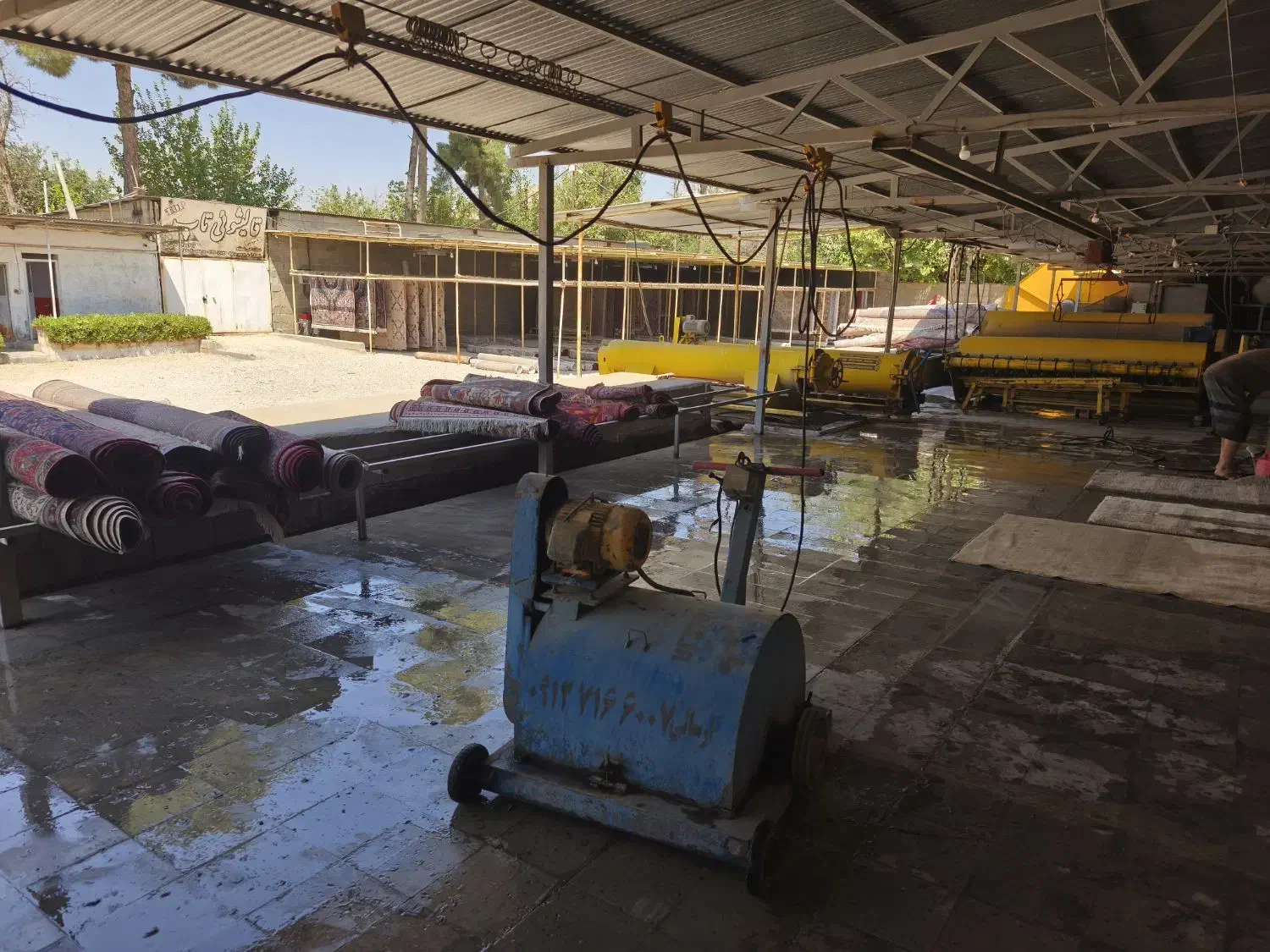 استخدام اتباع با جای خواب|استخدام سرایداری و نظافت|شیراز, سلطان آباد|دیوار