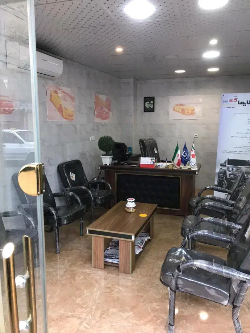 اجاره مغازه ۳۰متری در چند قدمیه منظریه و توشیبا|اجارهٔ مغازه و غرفه|رشت, منظریه|دیوار