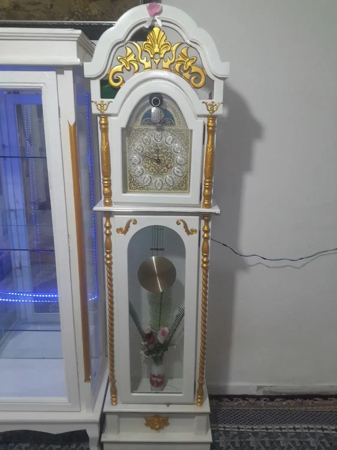 ساعت ایستاده|ساعت دیواری و تزئینی|بومهن, |دیوار