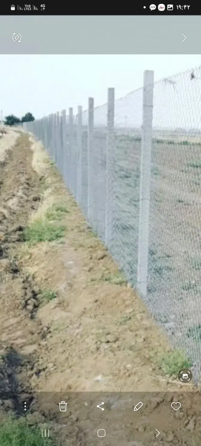 اجرای فنس  رنگ امیزی درحیاط و اتاق  دستمزدتوافقی|خدمات باغبانی و درختکاری|رشت, حومه رشت|دیوار