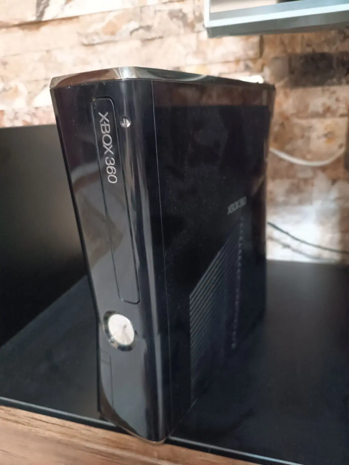 XBOX 360 slim|کنسول، بازی ویدئویی و آنلاین|تهران, مهرآباد|دیوار