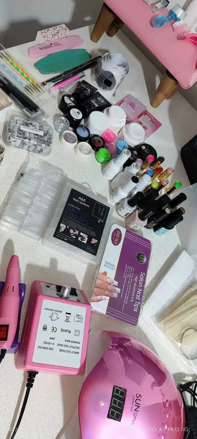 وسایل کاشت ناخن لاین ژل|آرایشگاه و سالنهای زیبایی|رشت, حمیدیان|دیوار