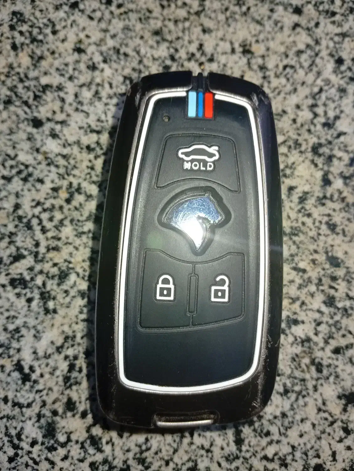 پیدا شده|اشیا|بم, |دیوار