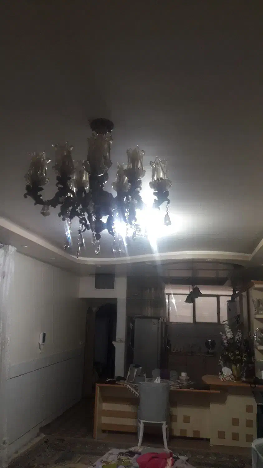 لوستر ۵شاخه هر شاخه دو طبقه جمعا ده لامپ میخوره|لوستر و چراغ آویز|خمینی‌شهر, |دیوار