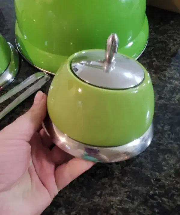 کتری استیل،شکر ریز و قندان چینی|قوری، کتری، قهوه‌ساز دستی|فولادشهر, A4|دیوار