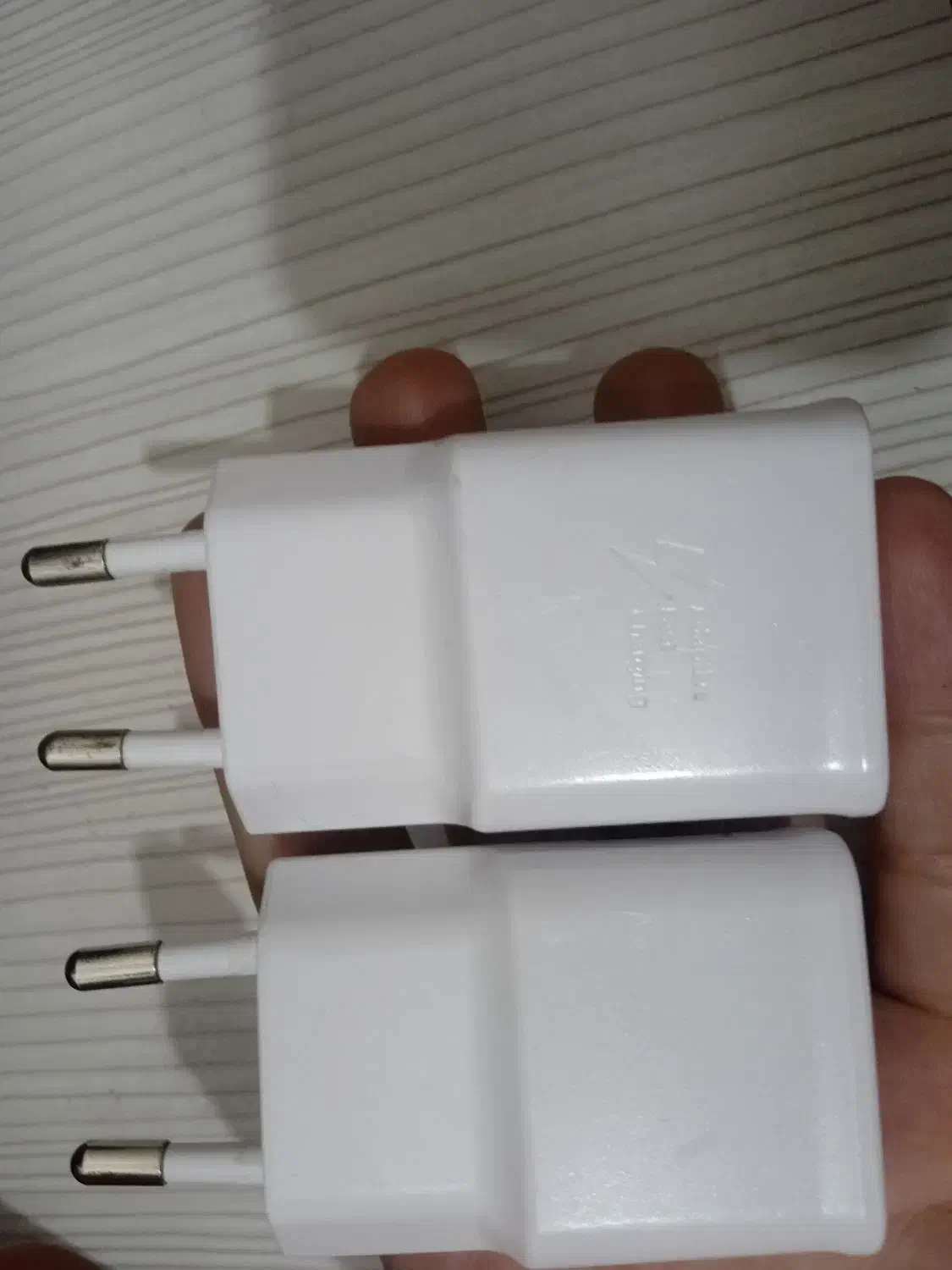 شارژر آیفون و سامسونگ قیمت مناسب|لوازم جانبی موبایل و تبلت|آق قلا, |دیوار