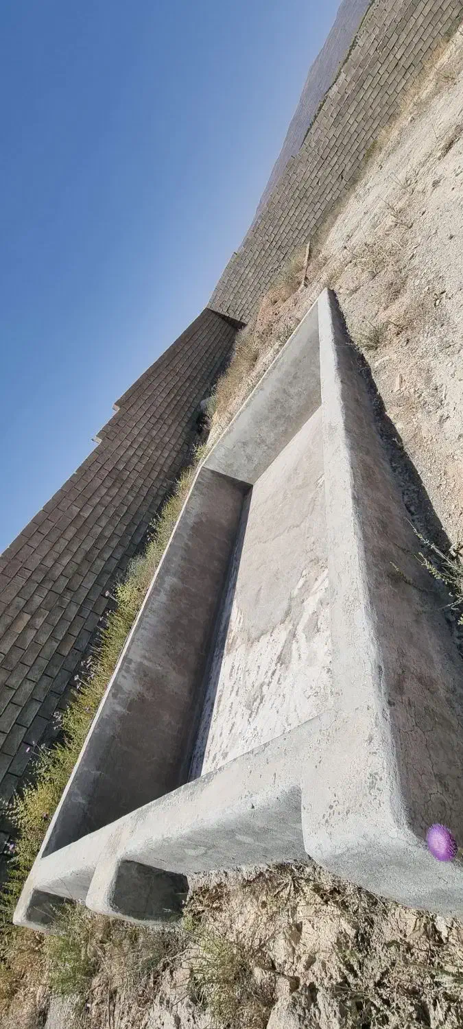 ۱۸۷۰مترزمین محصور بااستخروویوی ابدی خان زنیان|فروش زمین و ملک کلنگی|ارژن, |دیوار