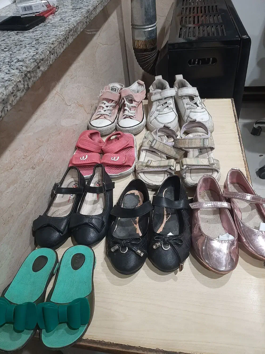 ۱۴جفت‌کتونی‌وکفش‌اورجینال‌خارجی‌بچه‌گانه‌|کفش و لباس بچه|میانه, |دیوار