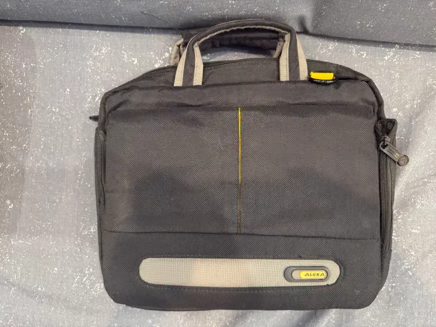 فروش دو عدد کیف لپ تاپی سالم|کیف، کفش، کمربند|کرمان, |دیوار