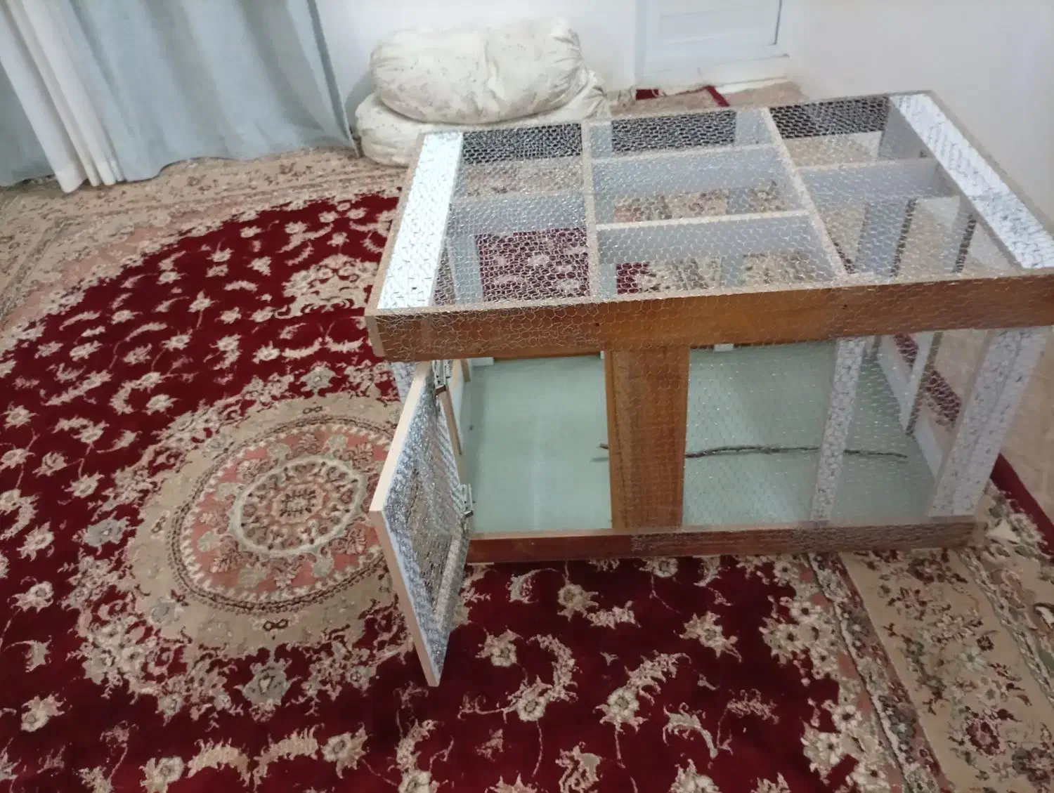 جفت کنی یا به اصطلاح گنجه|لوازم جانبی حیوانات|زابل, |دیوار