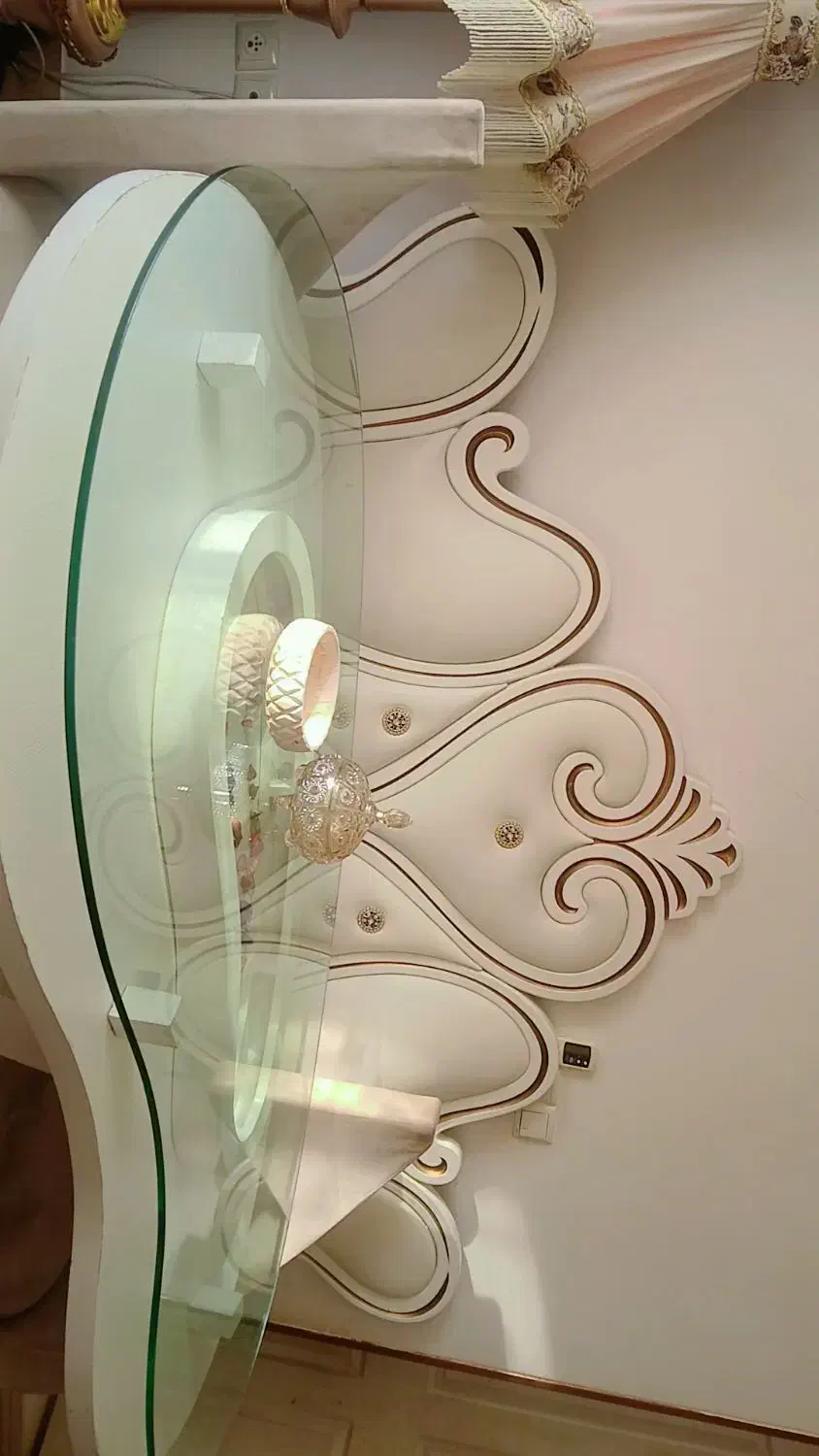 میز ناهار خوری طرح دار در حد|میز و صندلی غذاخوری|قم, پردیسان|دیوار