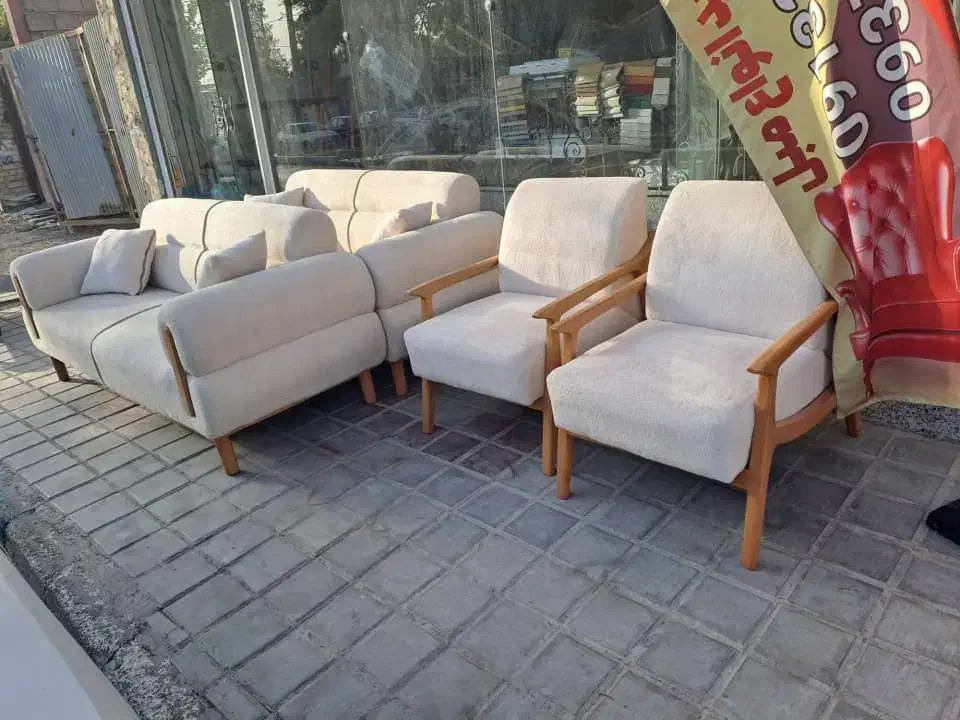 مبل|مبلمان خانگی و میز عسلی|نجف‌آباد, یزدانشهر|دیوار