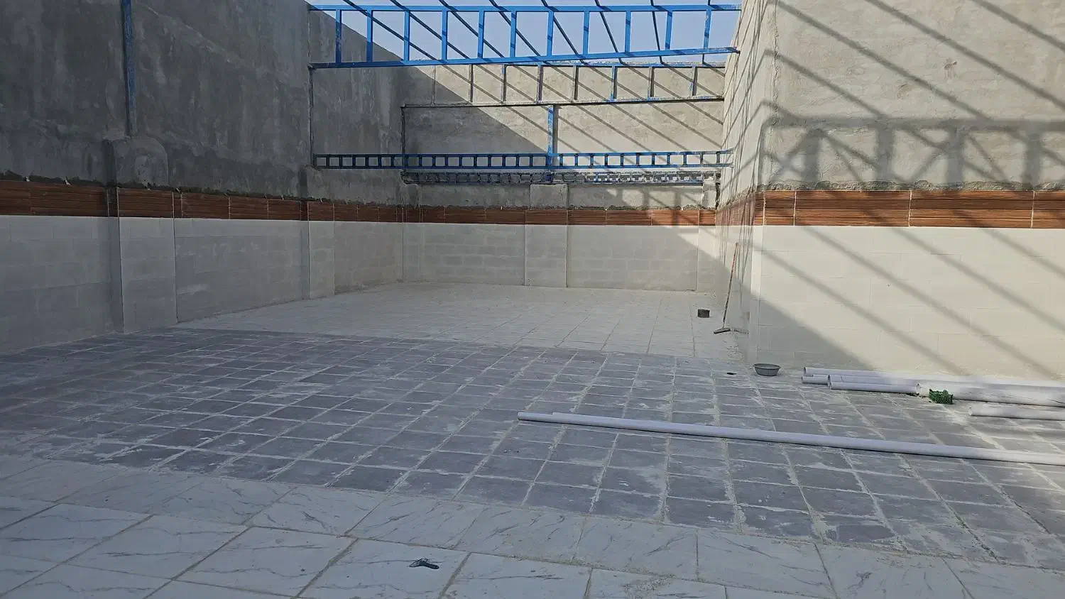 اجاره انبار 50 متری و 100متری سر پوشیده|اجارهٔ مغازه و غرفه|بندر گناوه, |دیوار