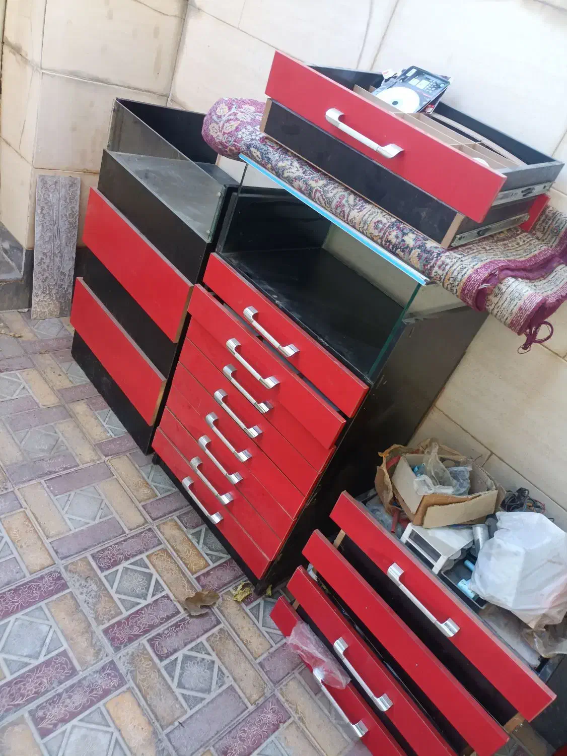 میز و کمد و ویترین|بوفه، ویترین، کنسول|مریوان, |دیوار