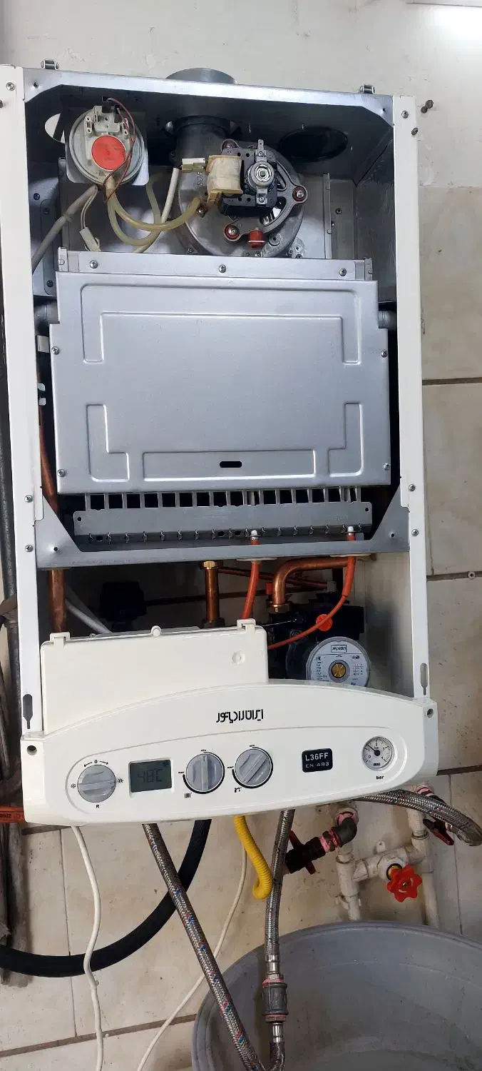 سرویس تعمیر و نصب پکیج و ابگرمکن دیواری|خدمات پیشه و مهارت|ملایر, |دیوار