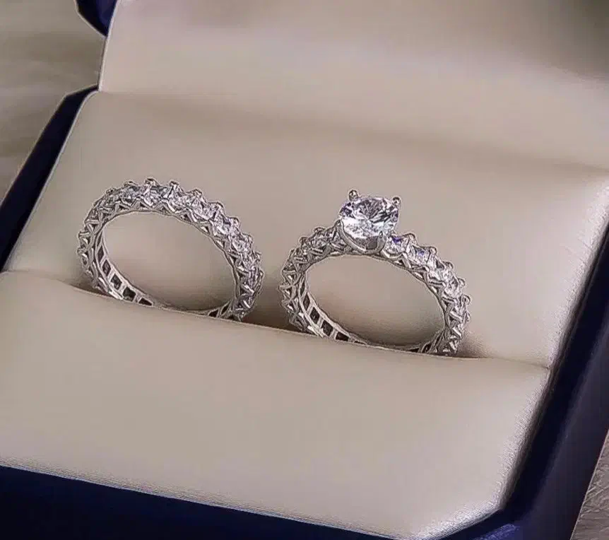 انگشتر حلقه و پشت حلقه جواهر تمام نقره تکتاش نشون|بدلیجات|تبریز, |دیوار