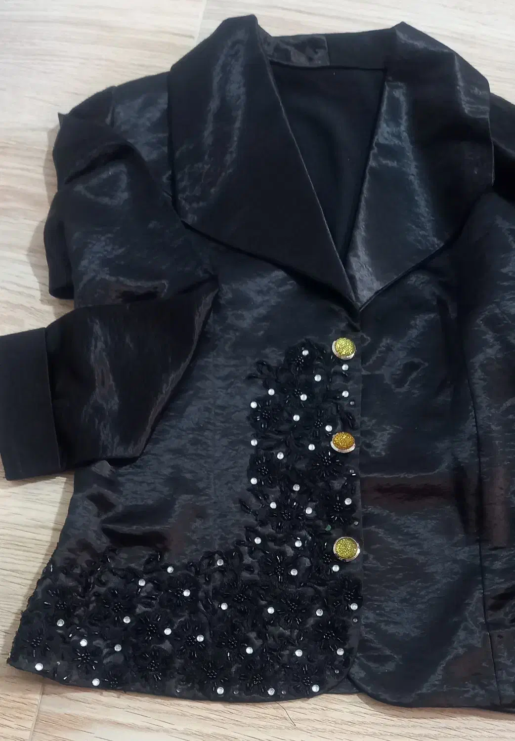 شلوار لی وکت ودامن|لباس|خوی, |دیوار