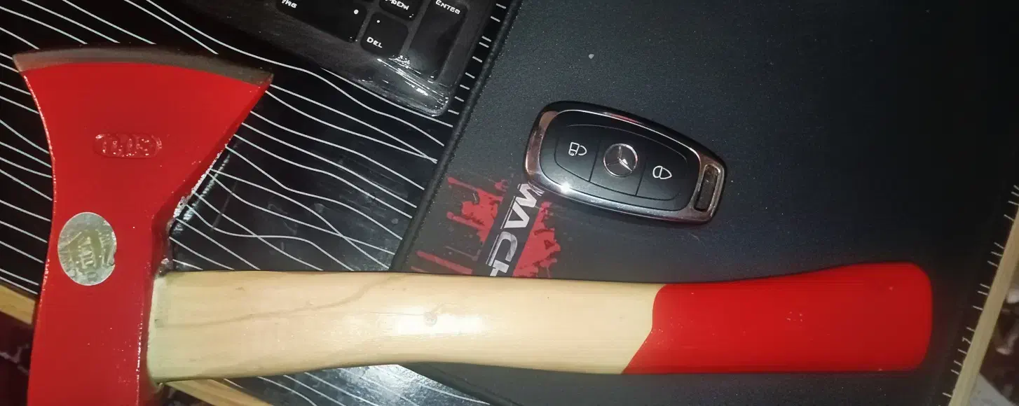 تبر فولادی|ابزارآلات|مشهد, بهاران|دیوار