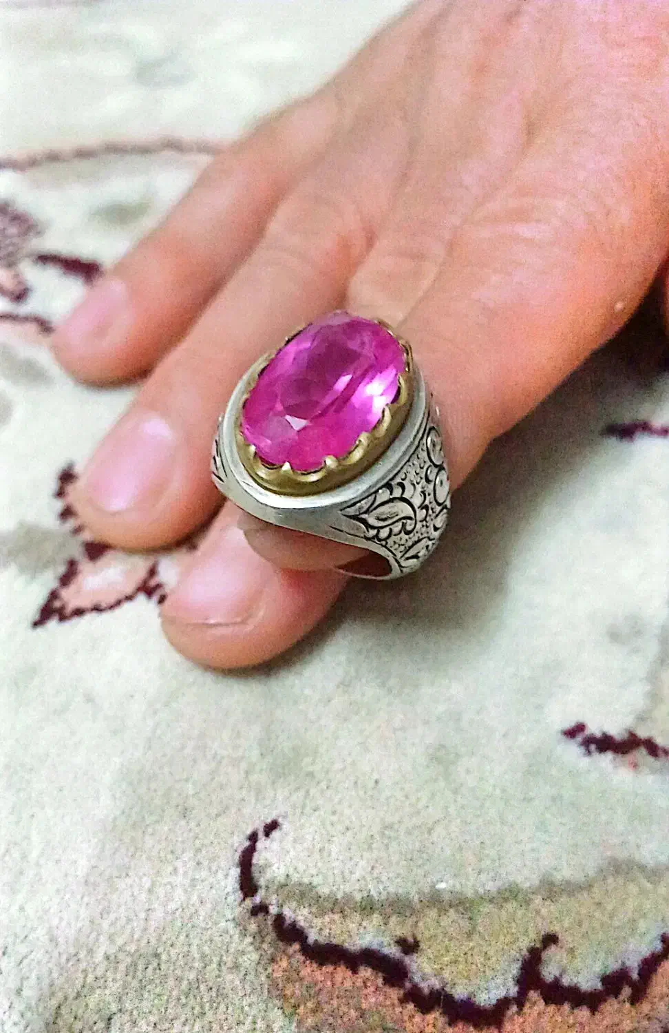 یاقوت|جواهرات|تهران, خاک سفید|دیوار