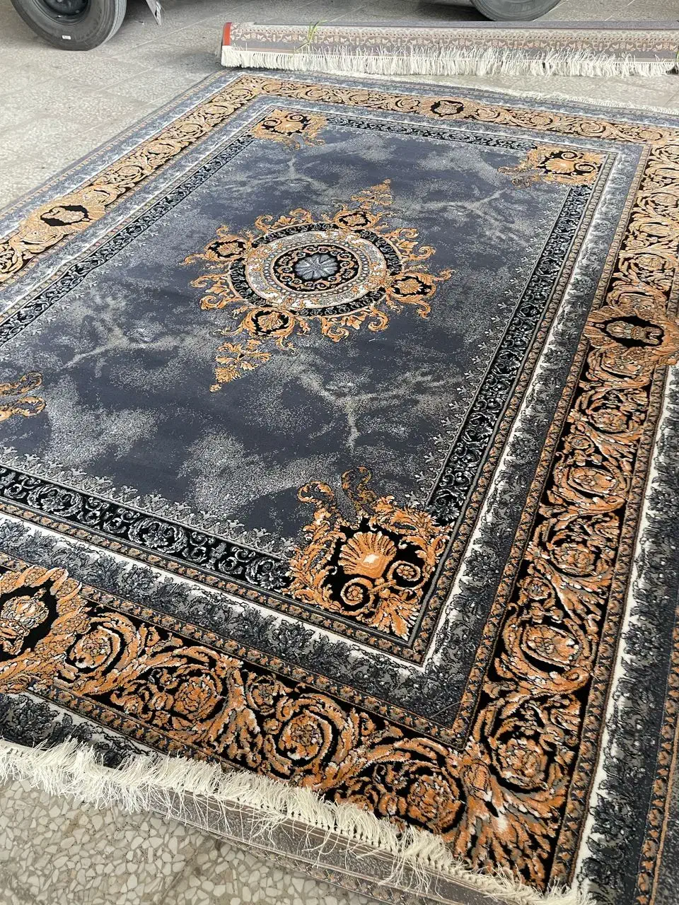 تعویض فرش درب منزل شما|فرش|شیراز, ستارخان|دیوار