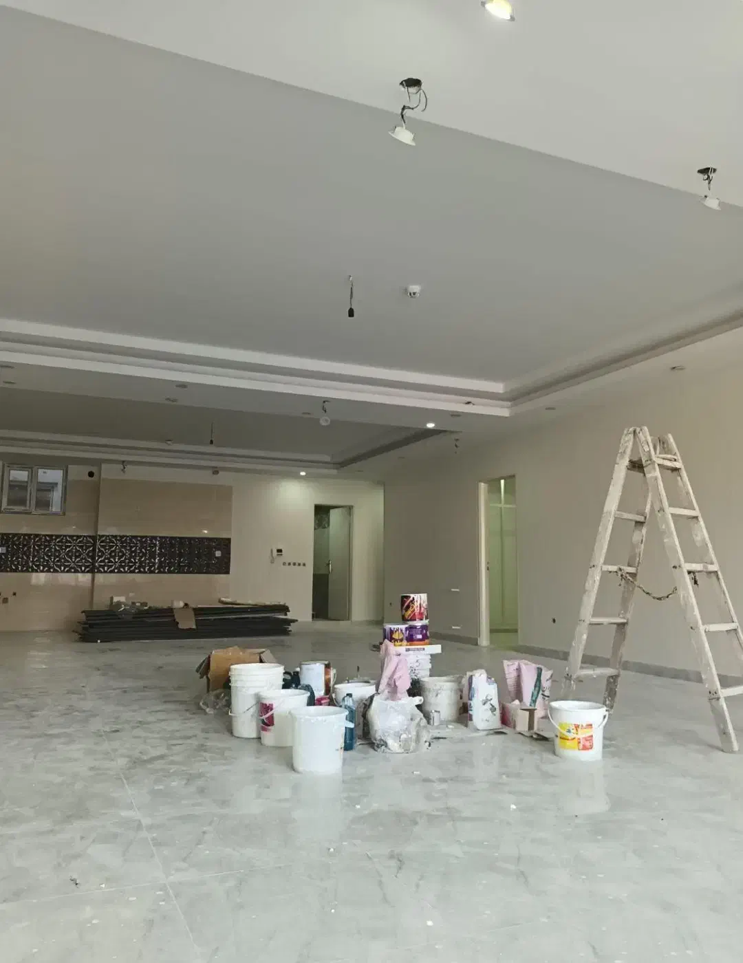 نقاشی ساختمان|خدمات پیشه و مهارت|هشتگرد, شهرک ولیعصر (مصلی)|دیوار