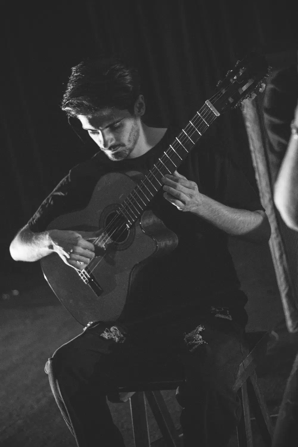 آموزش گیتار حضوری و آنلاین (شرق تهران)|خدمات آموزشی|تهران, فدک|دیوار