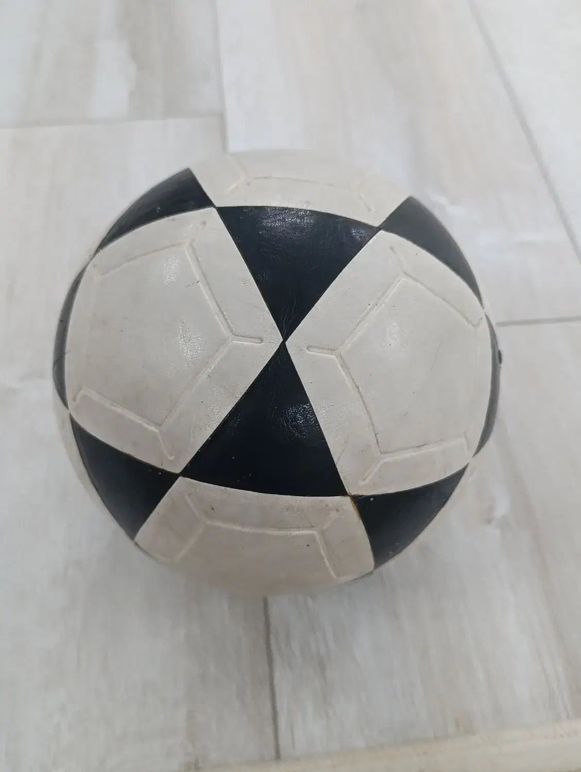 توپ فوتسال|ورزشهای توپی|ایلام, |دیوار