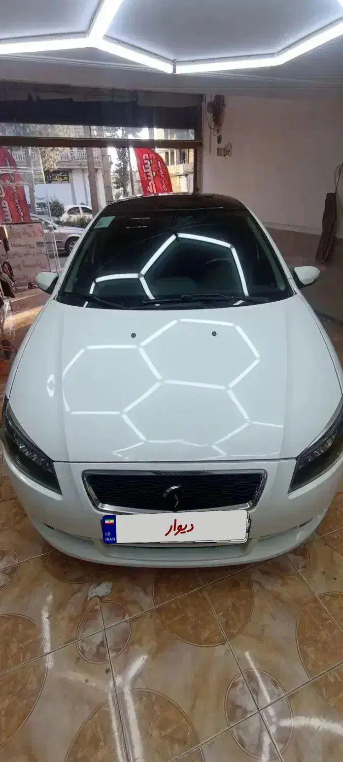 رانا پلاس پاناروما شش دنده تیوفایو پلاس ۱۴۰۱|خودرو سواری و وانت|خرم‌آباد, |دیوار