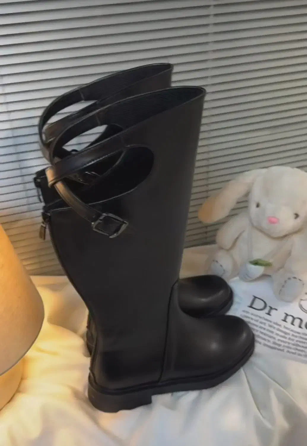 بوت بلند|کیف، کفش، کمربند|ایلام, |دیوار