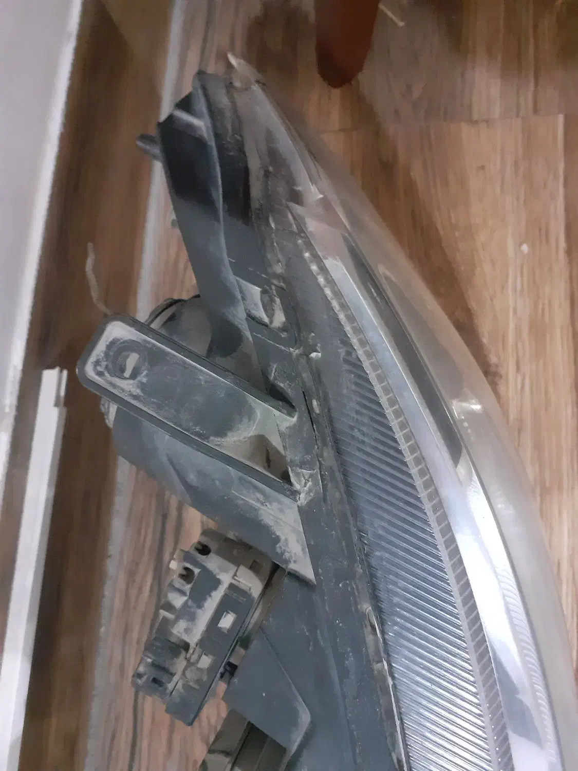 چراغ جلو سمت راننده برای دنا معمولی.|قطعات یدکی و لوازم جانبی|زاهدان, |دیوار