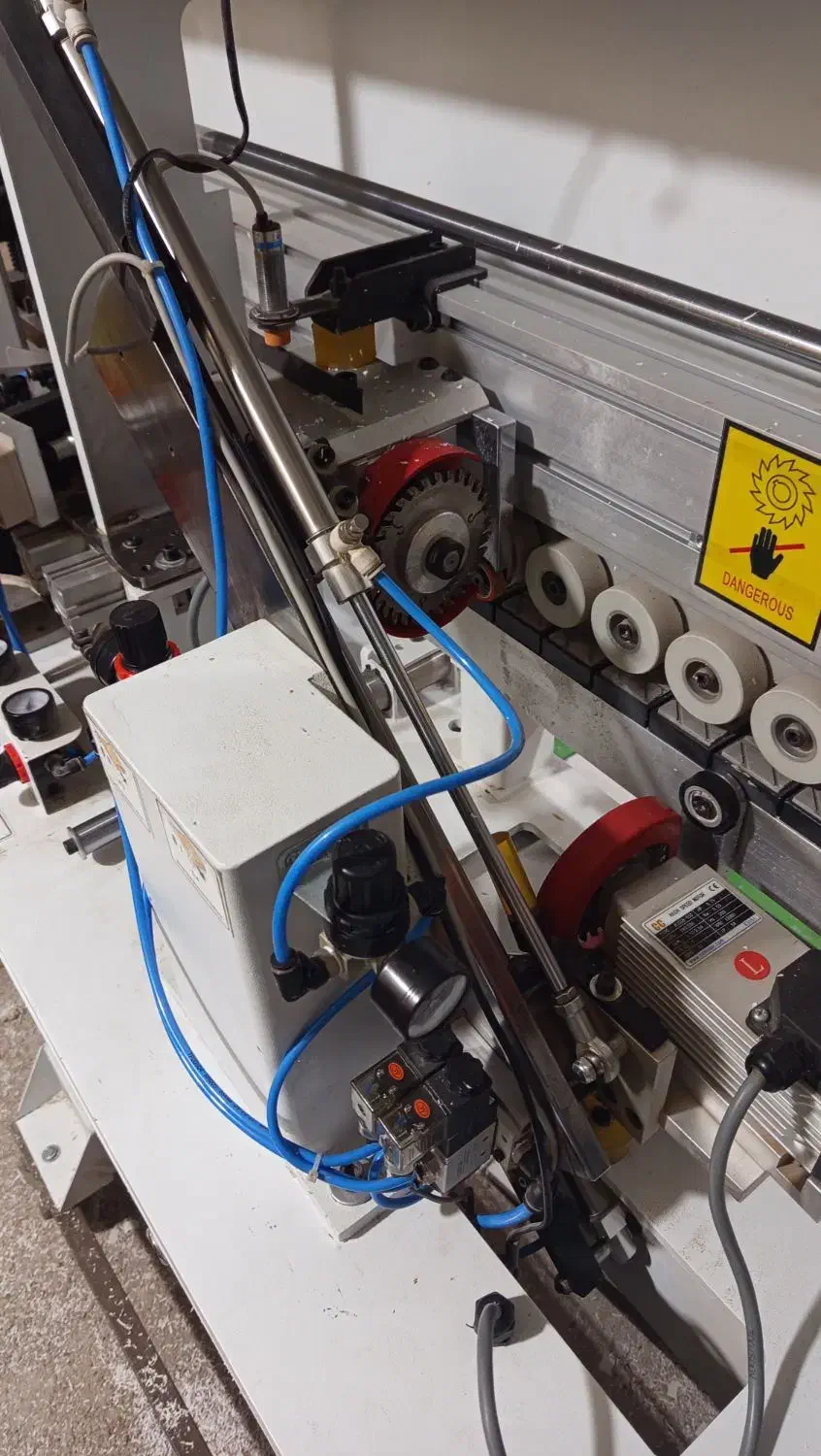 لبه چسبان،پمپ باد،مکنده|قطعات یدکی و لوازم جانبی|سبزوار, هویزه|دیوار