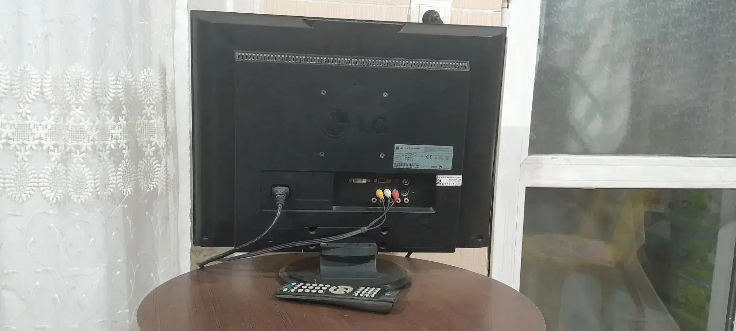 تلویزیون LG 21|تلویزیون و پروژکتور|رشت, کوی مهر|دیوار