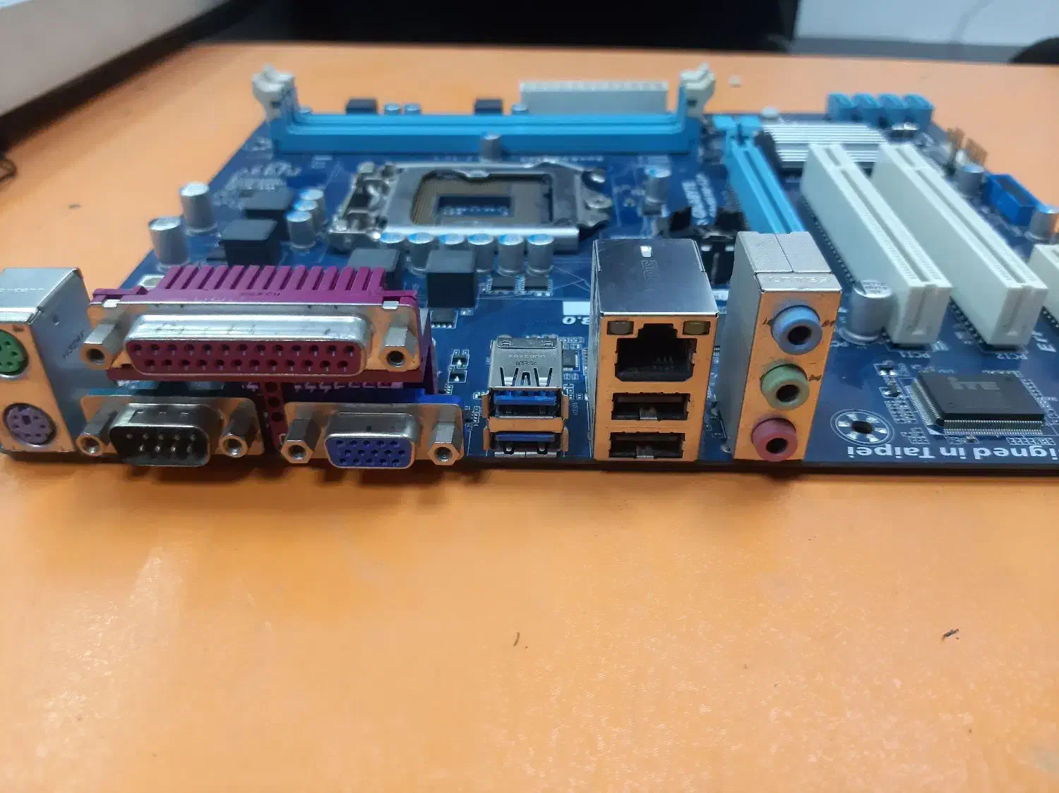 مادربرد گیگابایت h61|قطعات و لوازم جانبی رایانه|قدس, شهرقدس|دیوار