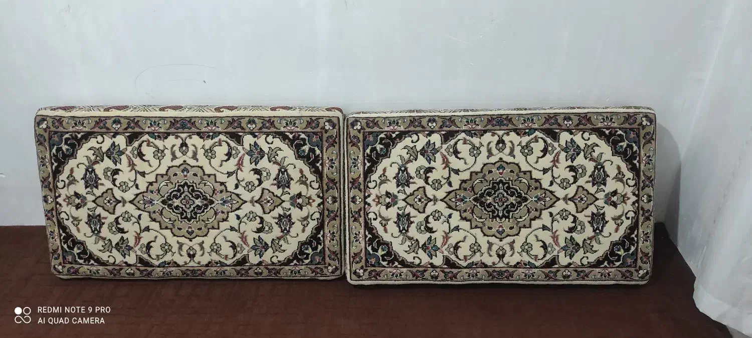 پشتی محکم  سالم زیپ دار|پشتی|همدان, |دیوار