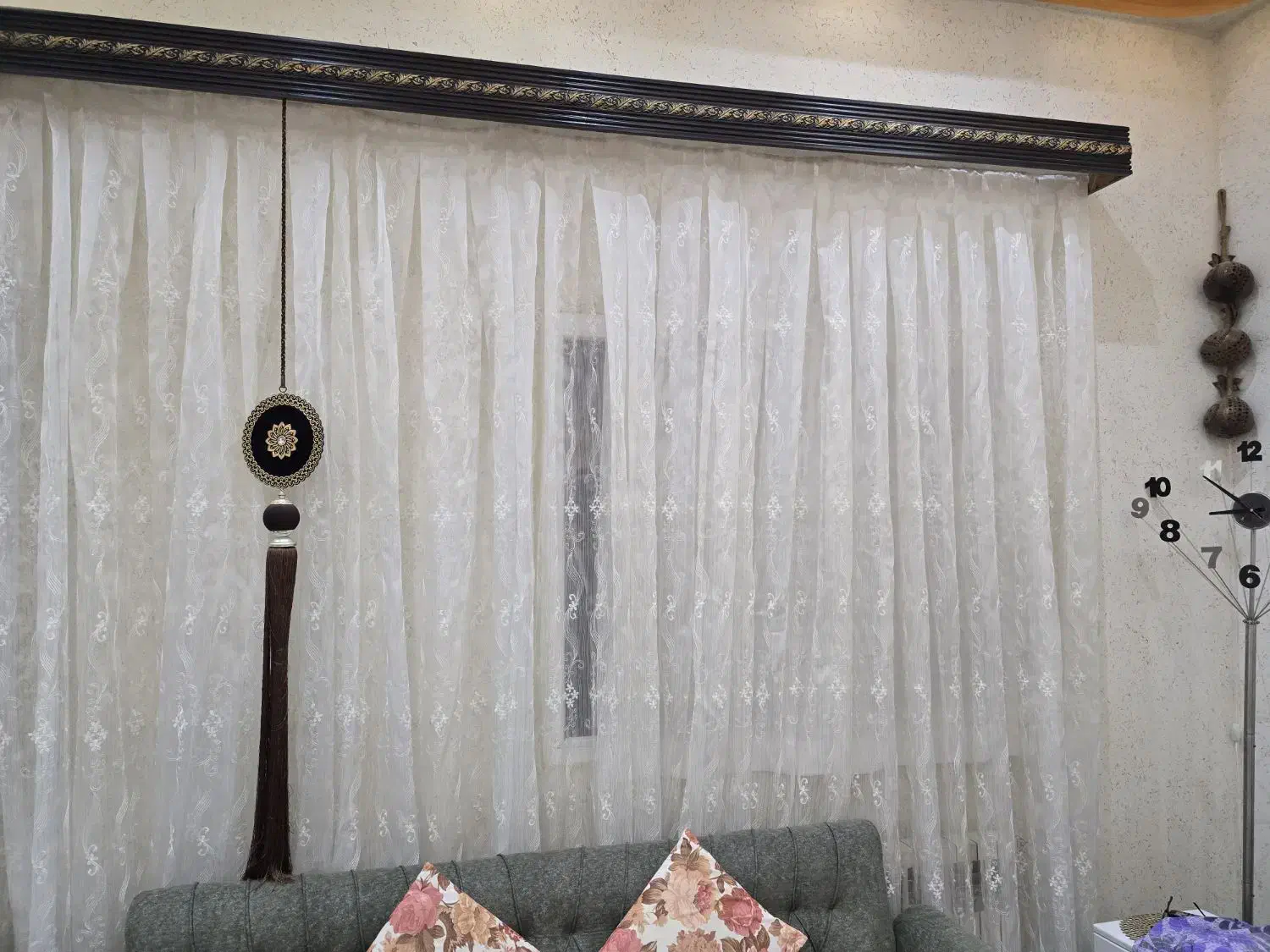 پرده سالن پذیرایی|پرده، رانر، رومیزی|صومعهسرا, |دیوار