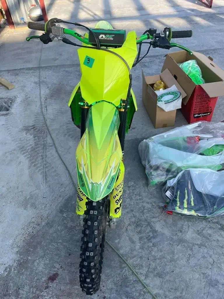 کراس 250 کاوازاکی KXF 2018 با لوازم اضافه|موتورسیکلت|اردکان, |دیوار