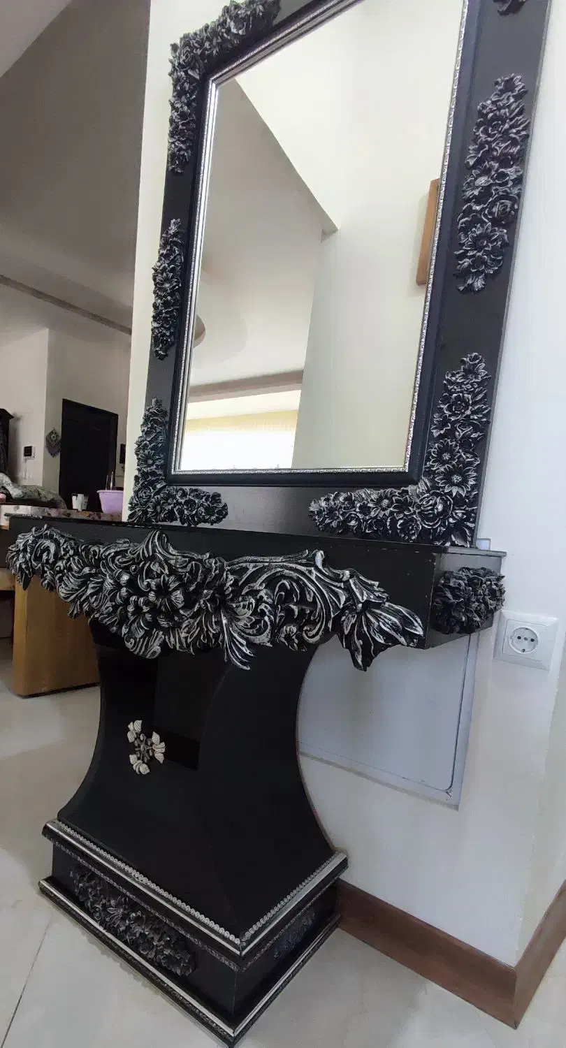 آیینه کنسول|بوفه، ویترین، کنسول|مشهد, آزادشهر|دیوار