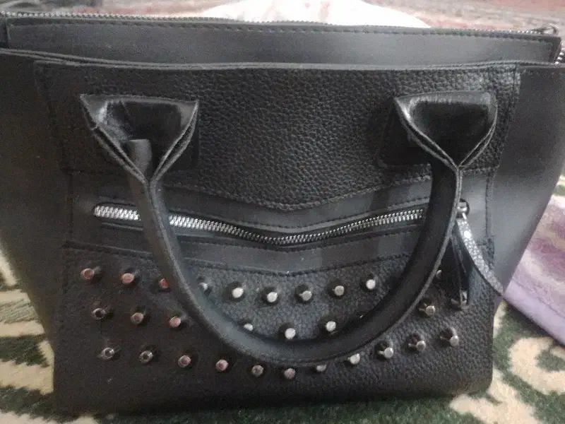 کیف|کیف، کفش، کمربند|بروجرد, |دیوار