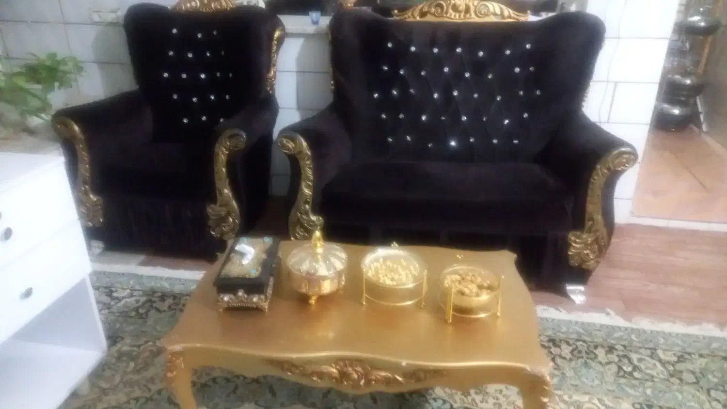 مبلمان سلطنتی ۷ نفره و میز ناهار خوری ۴ نفره|مبلمان خانگی و میز عسلی|فسا, |دیوار