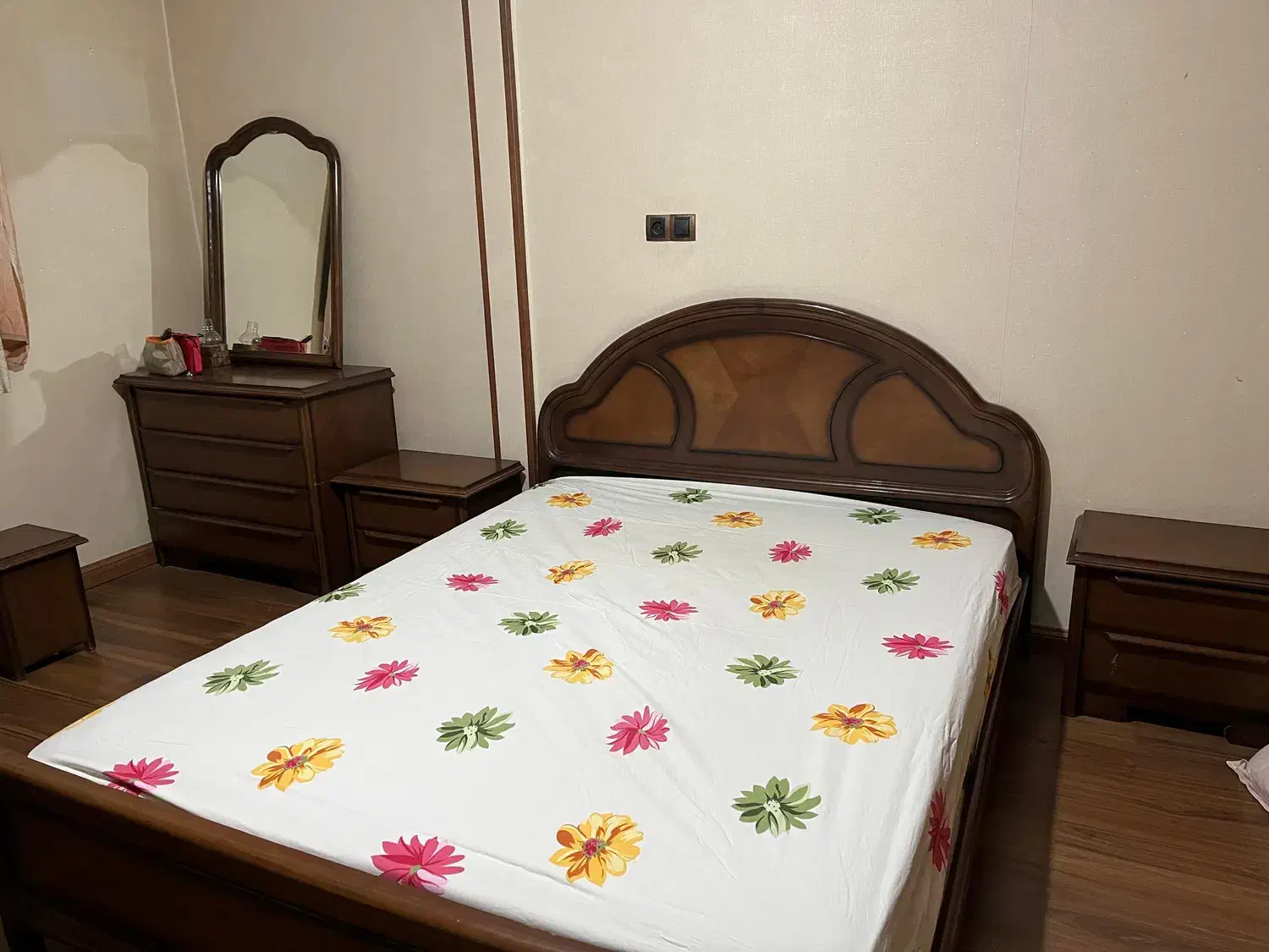 حراج لوازم منزل|حراج|تهران, صادقیه|دیوار