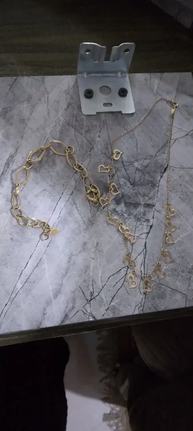 طلا در حد نو|جواهرات|اشتهارد, |دیوار