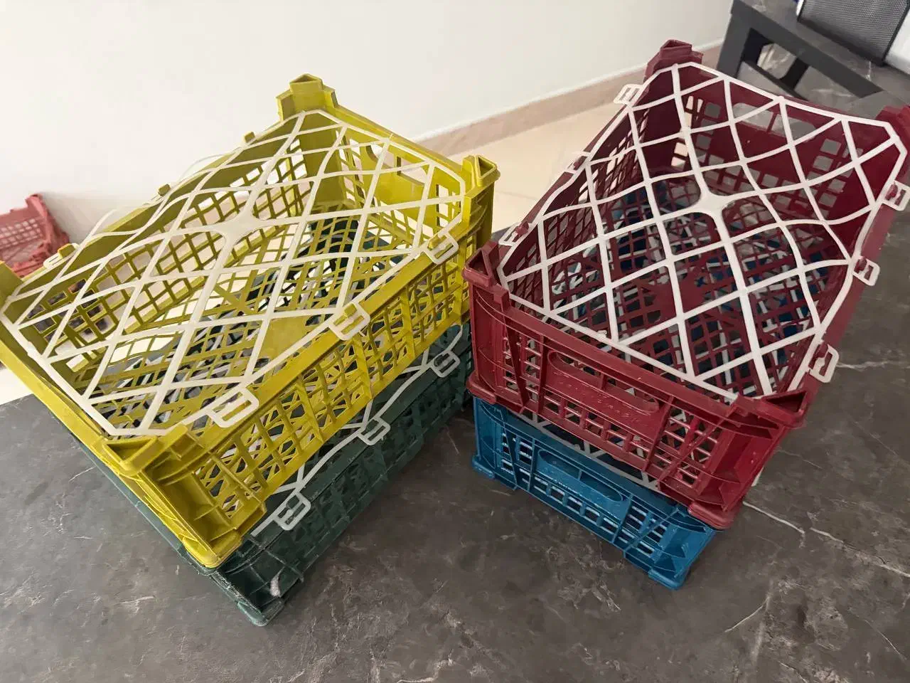 فروش مستقیم از مجموعه|ظروف نگهدارنده، پلاستیکی، یکبارمصرف|هشتگرد, هشتگرد قدیم|دیوار