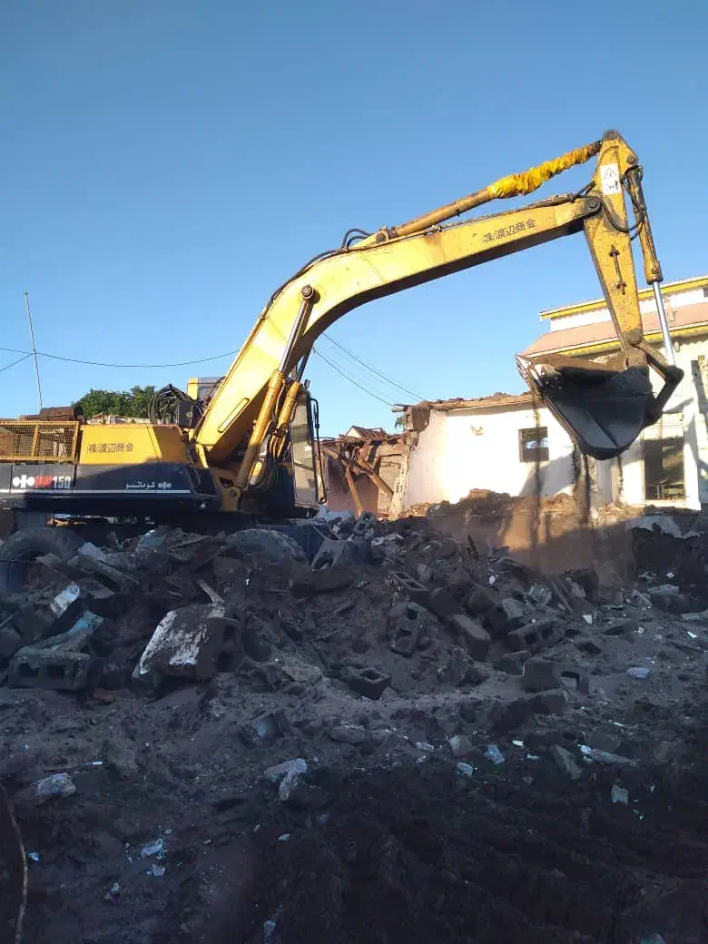 تخریب ساختمانی  امیدی|مصالح و تجهیزات ساختمان|کیاشهر, |دیوار