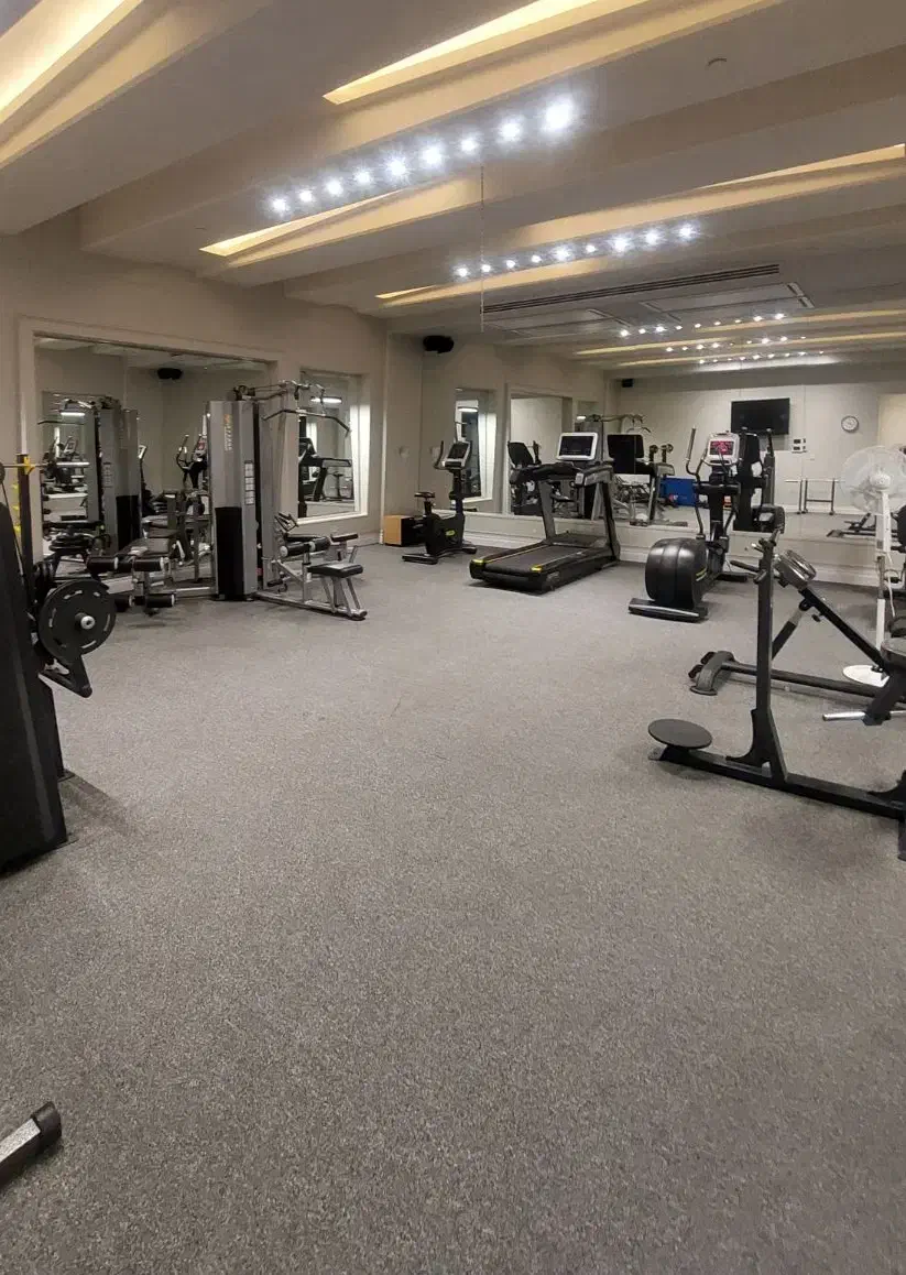 ۴۰۴متر فرمانیه+۴۰متر سوئیت مجزا*کلید نخورده