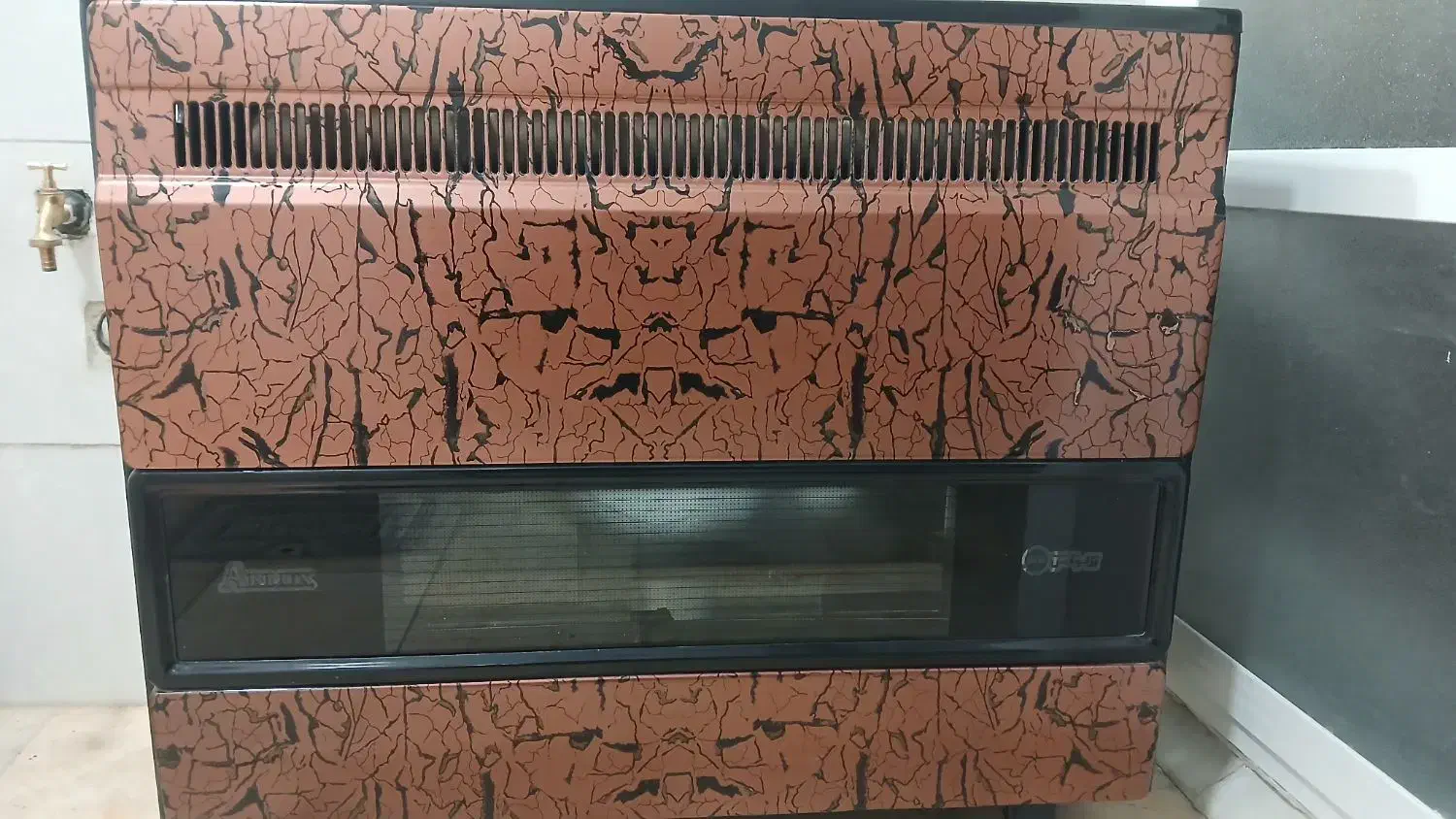 بخاری تمیز خونگی|بخاری، هیتر، شومینه|برخوار, |دیوار