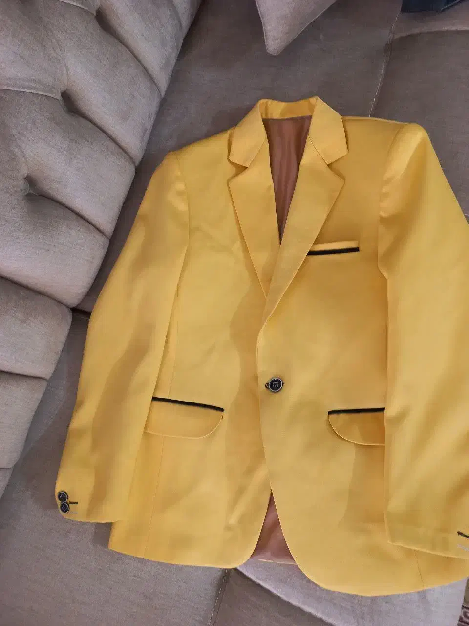 لباس نو|کفش و لباس بچه|حمیدیا, |دیوار